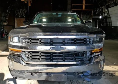 2017 Chevrolet Silverado K1500 Lt z USA, uszkodzony, nr VIN 1GCVKREC3HZ132605